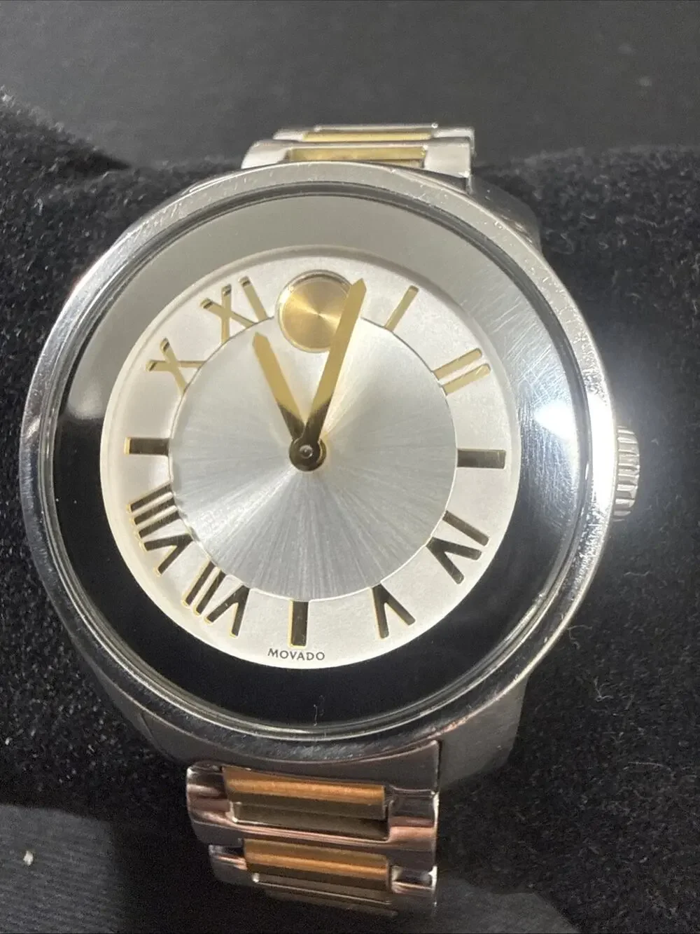 Woman’s Movado Bold MB.01.3.14.6125 Swiss 5.75” Band New Battery 32mm Case (B27)